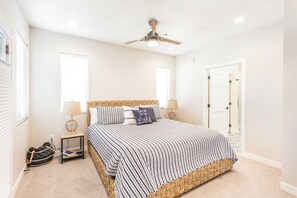 5 Schlafzimmer, Bügeleisen/Bügelbrett, WLAN, Bettwäsche