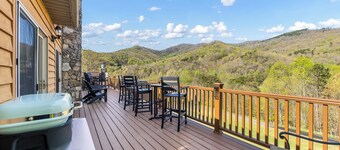 Newly Renovated Condo in Gated Golf Community