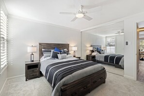 2 chambres, fer et planche à repasser, Wi-Fi gratuit, draps fournis