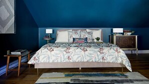 1 bedroom, WiFi, bed sheets - Experience Luxury in The Lady Cicely Grand Suite at The Cornell Inn (Lenox)