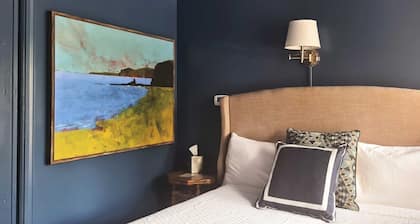 Experience Timeless Elegance in The Edith Wharton Room!