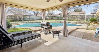 Private 3 BR Unit + Pool - Connected Owner's Unit - Sleeps 8