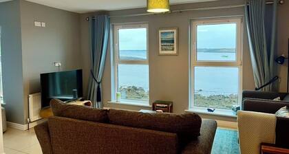Quay-side luxury 2 bed apartment in the heart of Kinvara, Wild Atlantic Way.