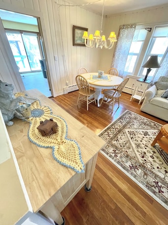 Dining. Charming 2-bedroom cottage in fabulous Harwich with WiFi, AC