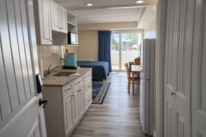 Deluxe-Studio | Zimmersafe, Schreibtisch, Verdunkelungsvorhänge, Bügeleisen/Bügelbrett