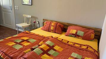 1 Schlafzimmer, Reisekinderbett, WLAN, Bettwäsche