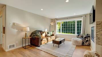 Téléviseur connecté, foyer