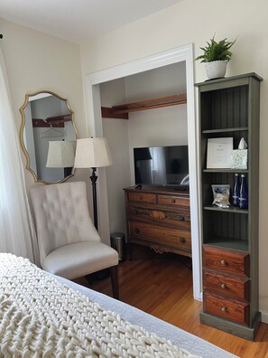 2 chambres, fer et planche à repasser, lit parapluie, Wi-Fi