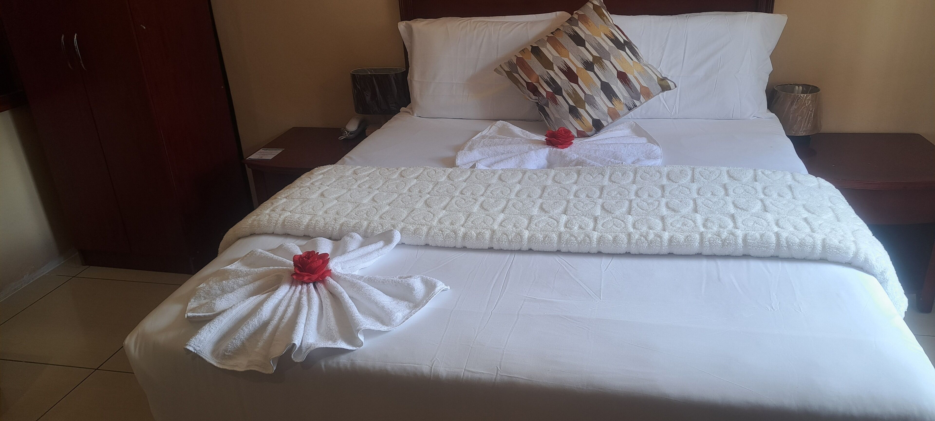 Double Room | Desk, laptop workspace, free WiFi