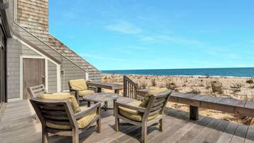 House, Multiple Beds, Kitchen, Ocean View (OCEAN DRIVE 26) | Terrace/patio