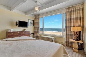 House, Multiple Beds, Kitchen, Ocean View (OCEAN DRIVE 26)