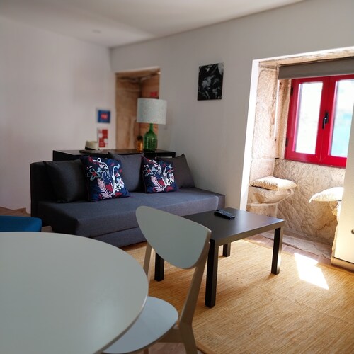 Charming apartment with WiFi and AC in marvelous Fontelo