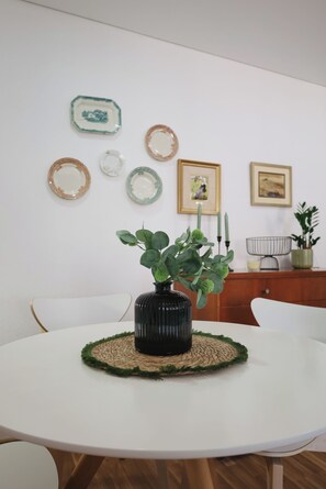 Dining - Charming apartment with WiFi and AC in marvelous Fontelo (Fontelo)