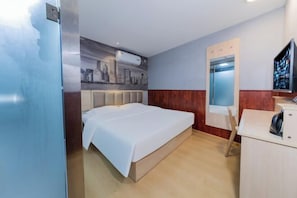 Room - Super 8 Hotel (Beijing Metro Station) (Beijing)