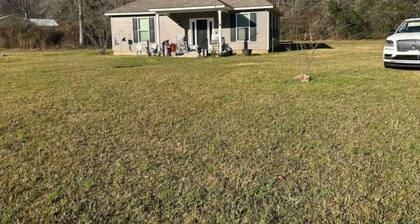 New & Fresh! 2 BR, 1 Ba House for IP & Contractors