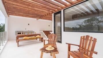 Villa Supérieure, 4 chambres, vue piscine | Vue de la chambre