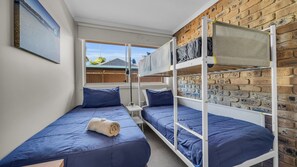 Wifi gratis y ropa de cama