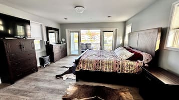 4 bedrooms, iron/ironing board, free WiFi, bed sheets