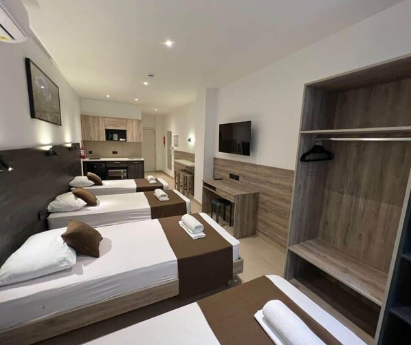 1 bedroom, iron/ironing board, WiFi, bed sheets