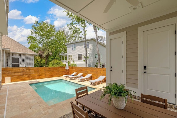 Outdoor pool, a heated pool