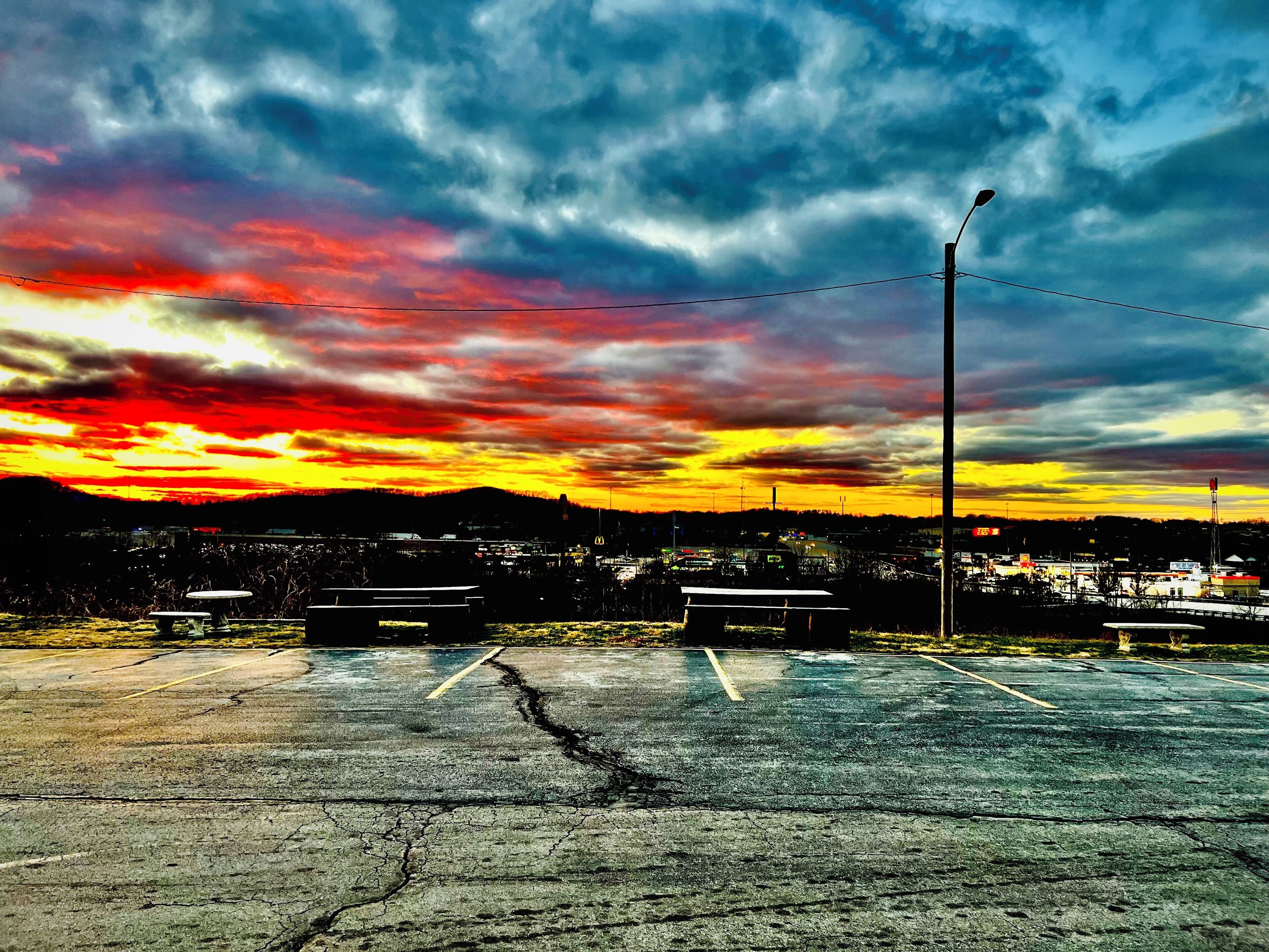 المنشأة من الخارج