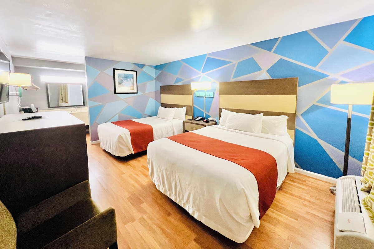 Standard Room, 2 Double Beds, Non Smoking | Desk, laptop workspace, free WiFi, bed sheets