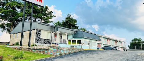 Façade de l’hébergement