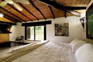 4 bedrooms, free WiFi, bed sheets -  hermosa casa bali con piscina privada y jacuzzi en pance cali valle del cauca (Cali)