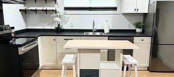 Parkside Pad in Kelowna's North End. Steps to the brewery district & the lake.