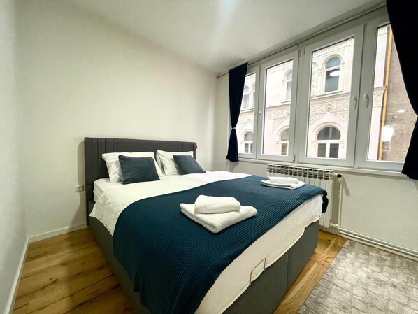 1 bedroom, iron/ironing board, WiFi, bed sheets