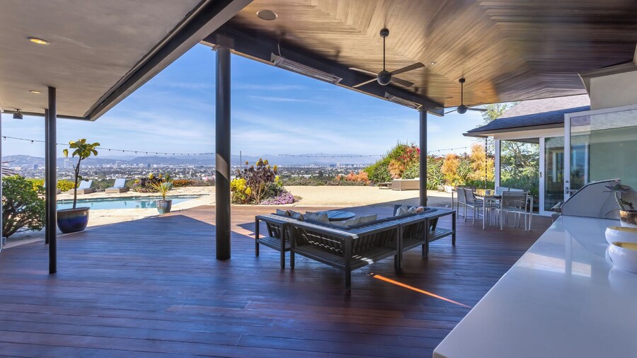 Casa Veronica by Oraklus