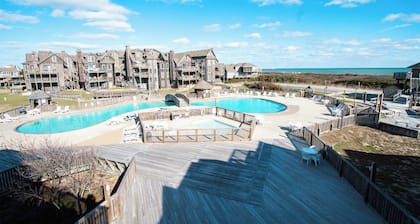 Charming 1BR Condo w/ Pool & Beach Access