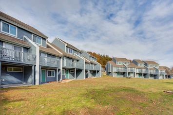 Exterior view of Chalet High, nestled in the Shenandoah Valley with scenic mountain surroundings.
