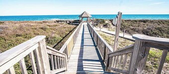 Spacious 2BR Condo w/ Beach Access