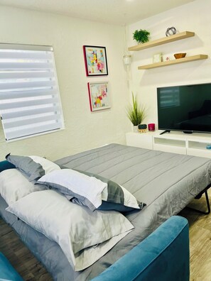 3 soveværelser, skrivebord, strygejern/strygebræt, Wi-Fi