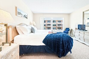 2 bedrooms, iron/ironing board, travel crib, free WiFi