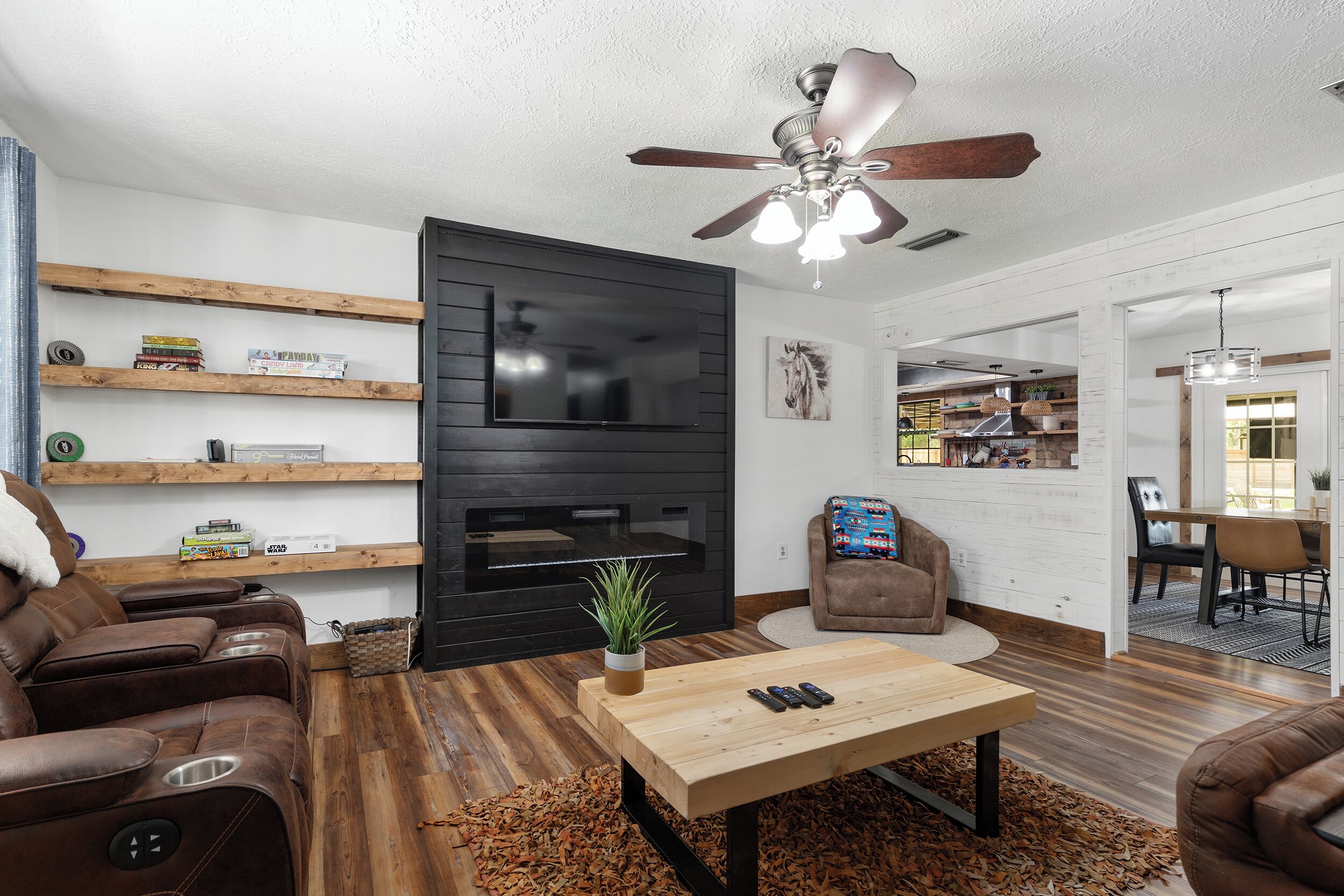 智能電視、足球機