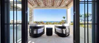 Same View as Ritz! New Villa, Ocean View, Private Pool, Beach Club Access & Suit