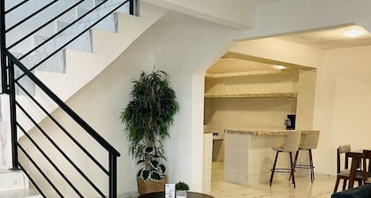 Casa Mayor