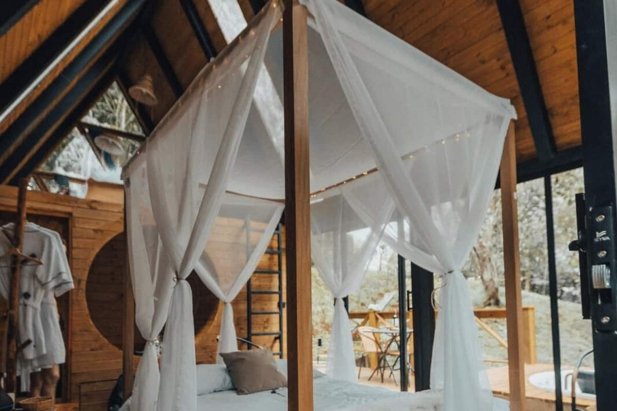 Deluxe Cabin, Balcony, Mountain View