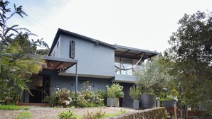 Family Kır Evi, Dağ Manzaralı