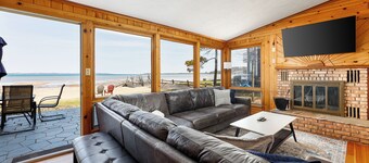 The Tides on East Bay