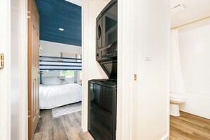 3 Schlafzimmer, Bügeleisen/Bügelbrett, Reisekinderbett, kostenloses WLAN