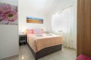 1 bedroom, internet