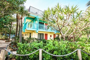 Exterior - 1-Bedroom Rental w/ Ocean Views (Palm Beach Shores)