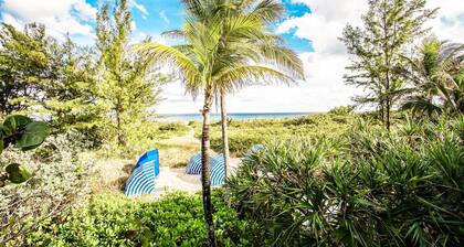 Beachfront Rental w/ Ocean Views