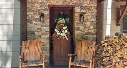 Lake James 2 bed/2 ba. Hike/Bike in out County & State Prk. Private River access