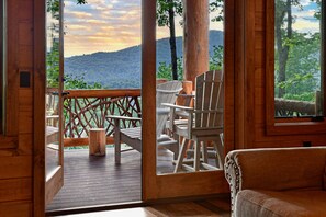 Interior - Misty Mountain Luxury mountain cabin with breathtaking views, hot tub, & game room! (Murphy)