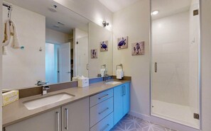 Shower, towels