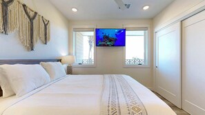 2 bedrooms, desk, free WiFi, bed sheets